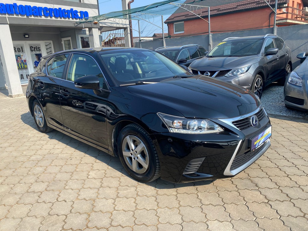 Lexus CT 200 h