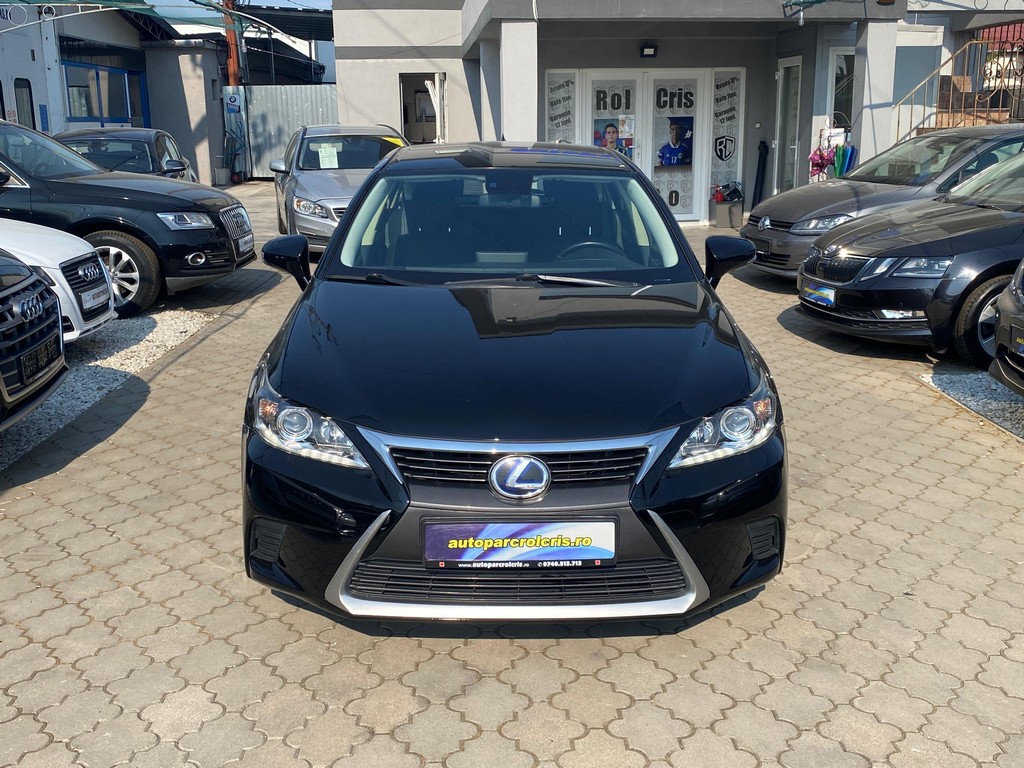 Lexus CT 200 h